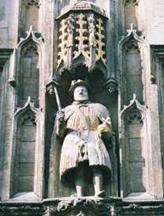 Henry VIII with chairleg (better)